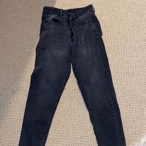 AMERICAN EAGLE Stretch Mom Jean